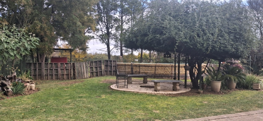 Commercial Property for Sale in Roodewal Free State